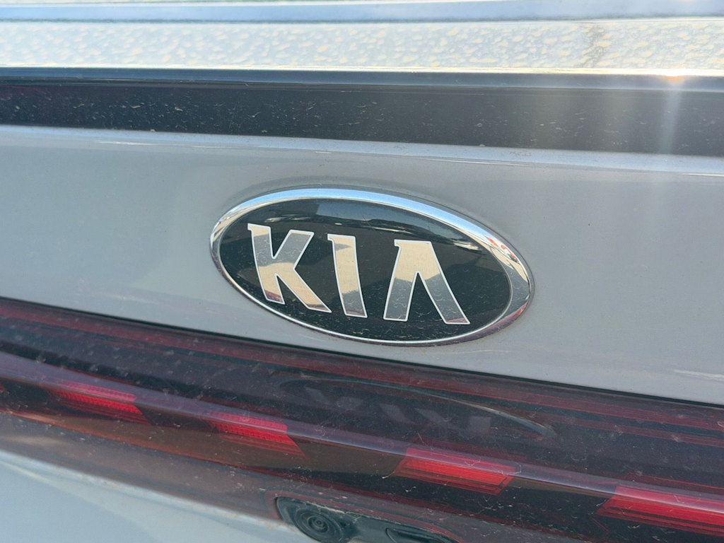 Thumbnail: 2021 Kia K5 - 3