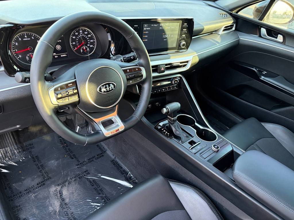 Thumbnail: 2021 Kia K5 - 2