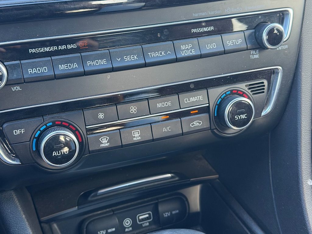 Thumbnail: 2016 Kia Optima - 15