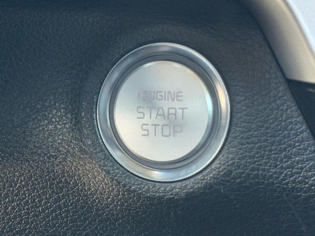 Thumbnail: 2020 Kia Telluride - 34