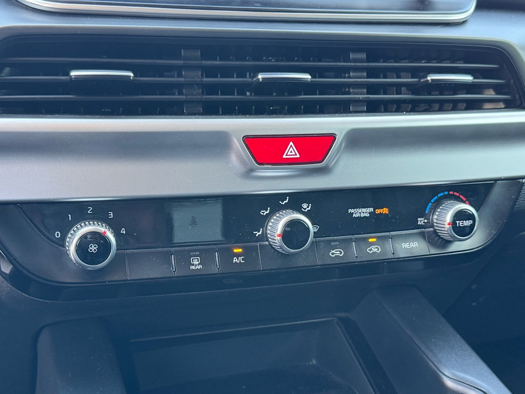 Thumbnail: 2020 Kia Telluride - 30