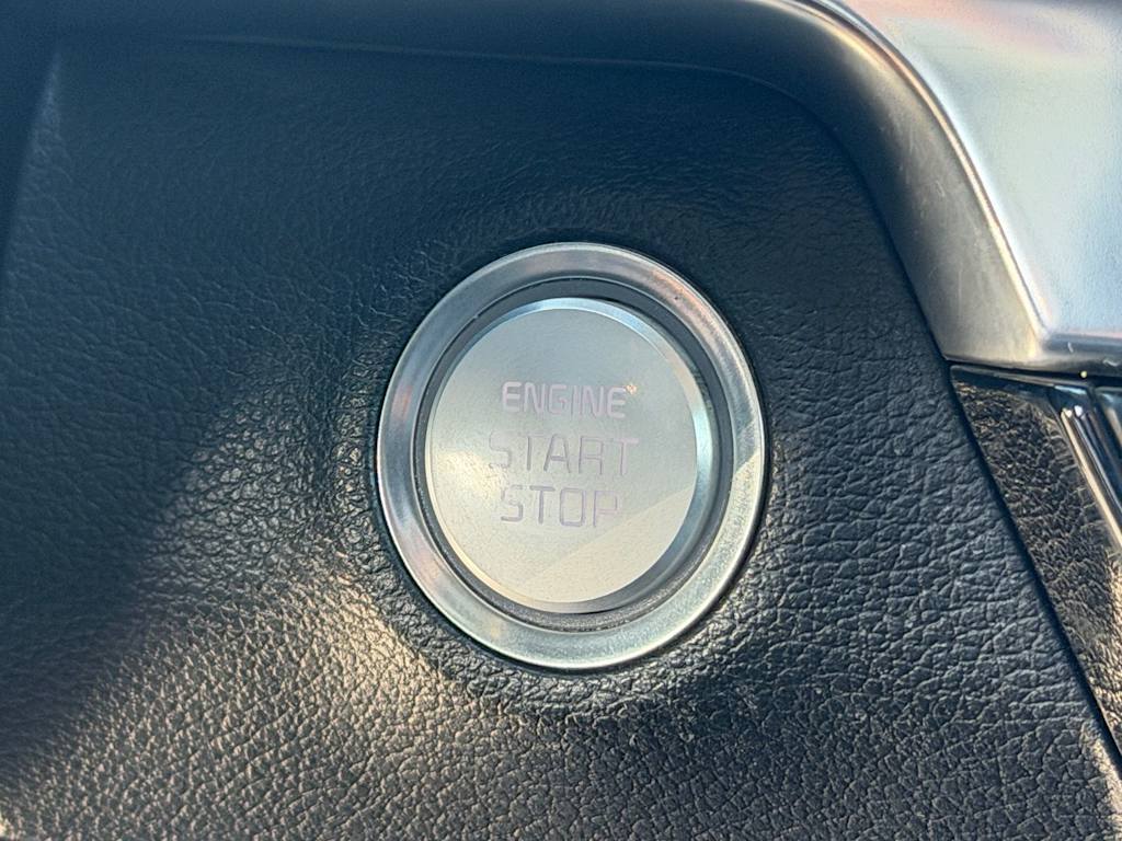 Thumbnail: 2022 Kia Telluride - 27