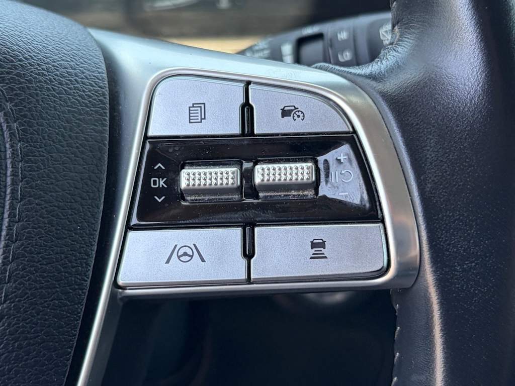 Thumbnail: 2023 Kia Telluride - 26