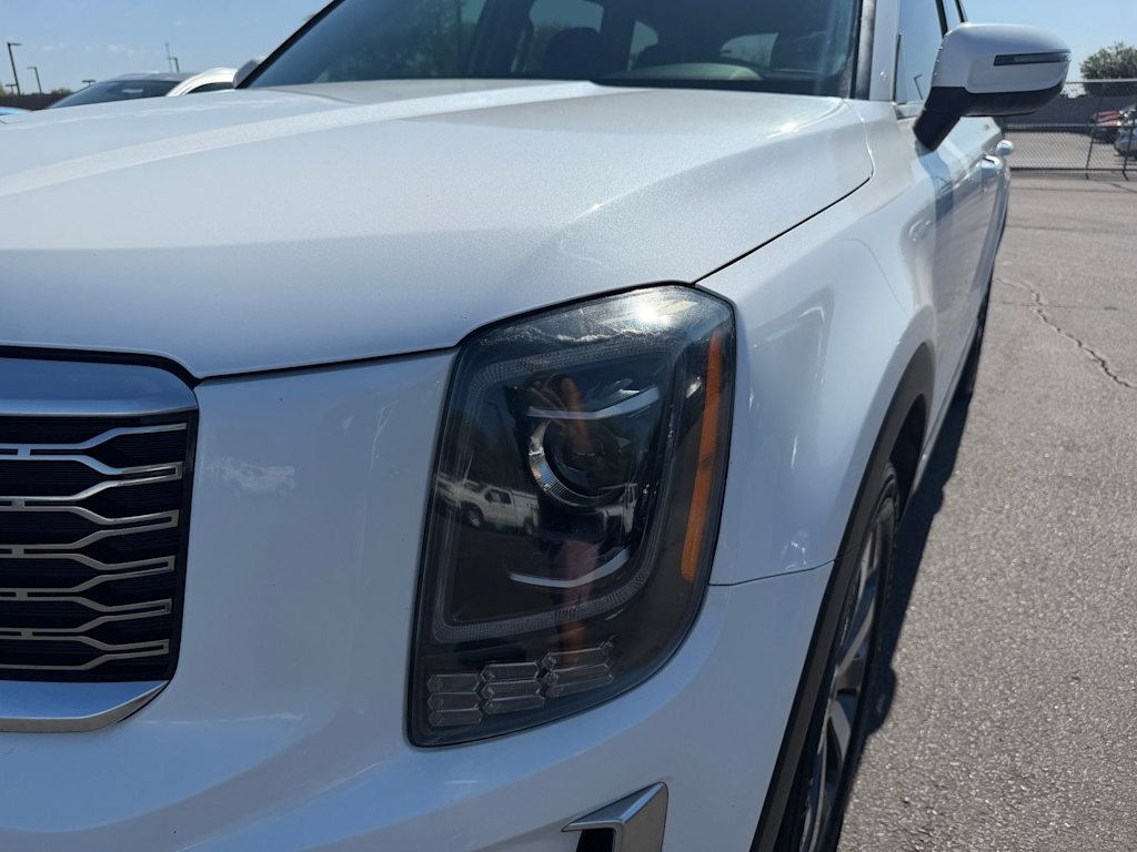 Thumbnail: 2020 Kia Telluride - 30