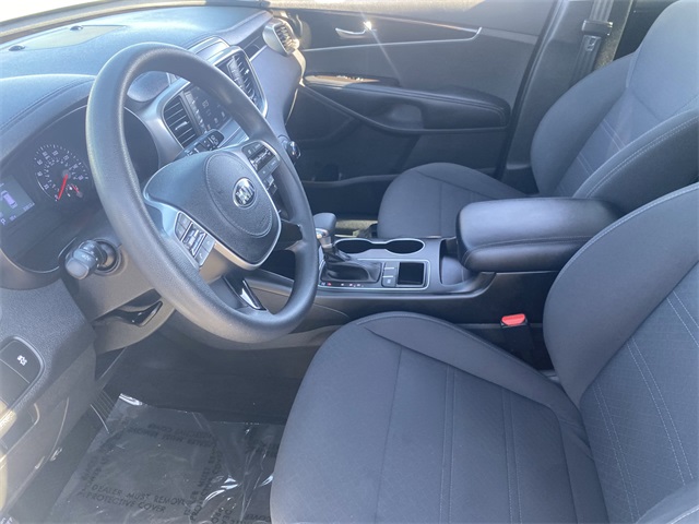 Thumbnail: 2020 Kia Sorento - 28