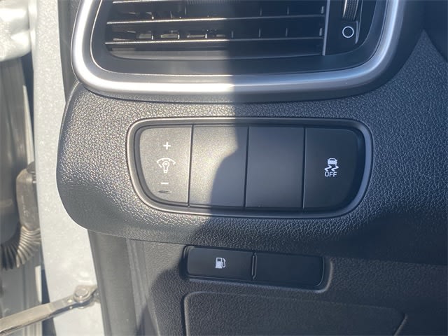 Thumbnail: 2020 Kia Sorento - 35