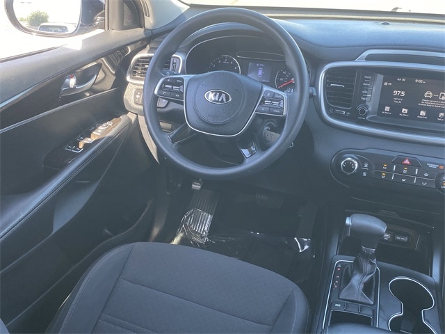 Thumbnail: 2020 Kia Sorento - 7