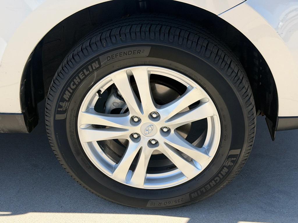 Thumbnail: 2011 Hyundai Santa Fe - 7
