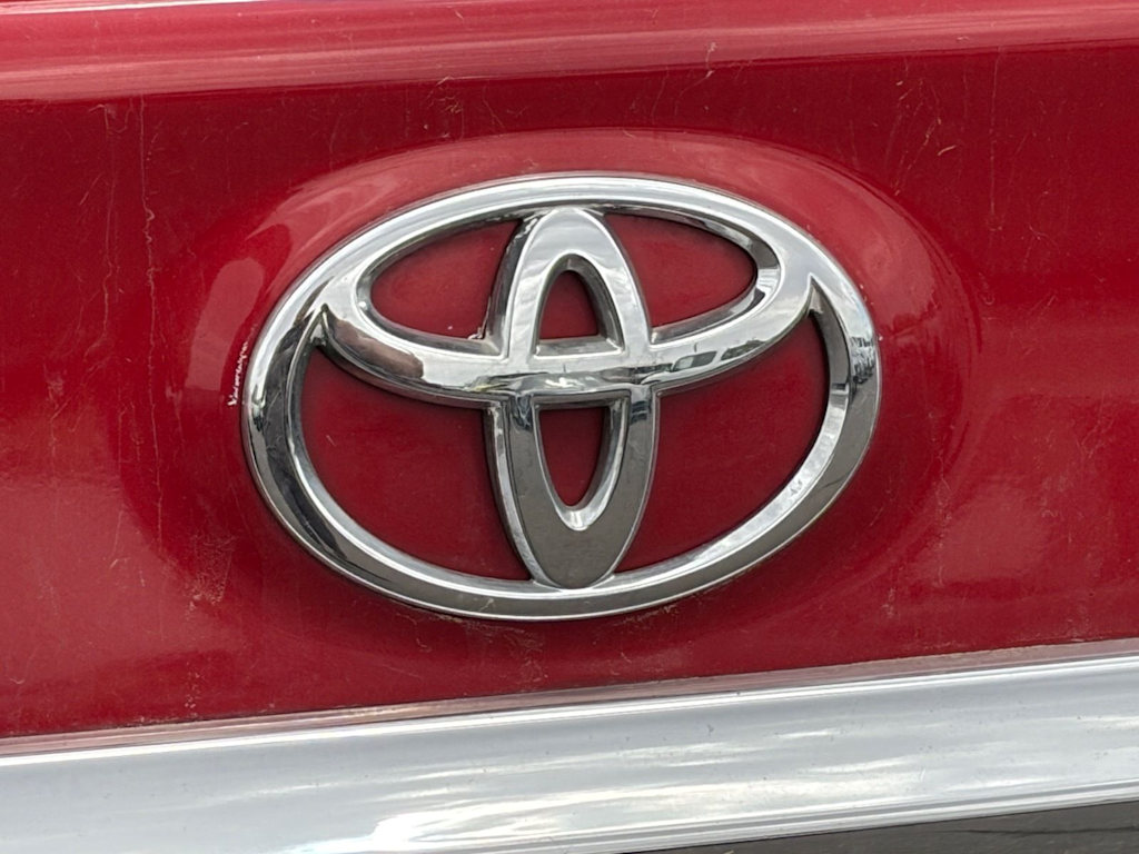 Thumbnail: 2012 Toyota Corolla - 3