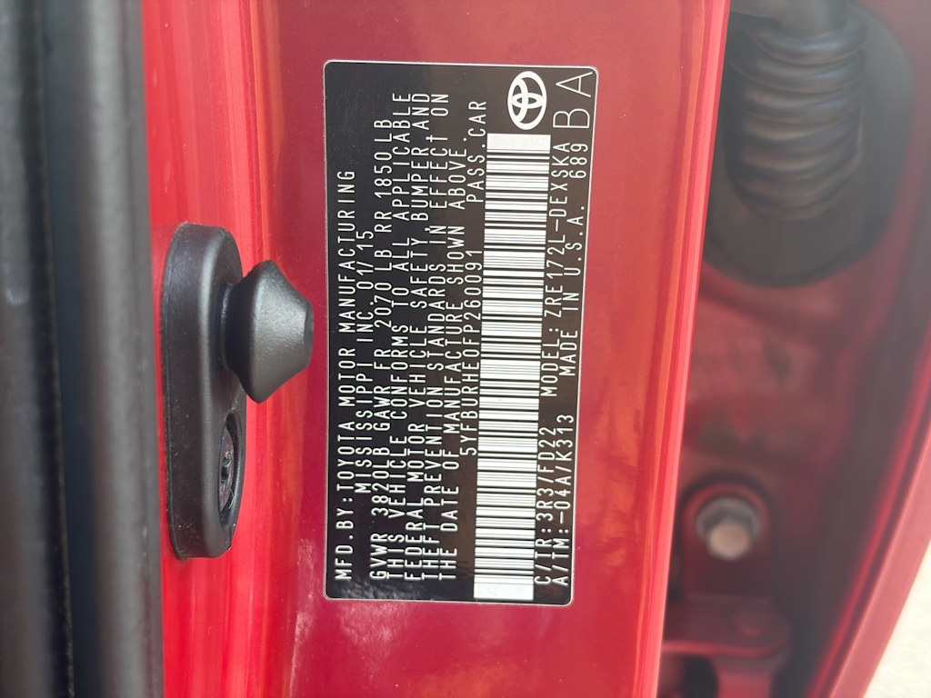 Thumbnail: 2015 Toyota Corolla - 16