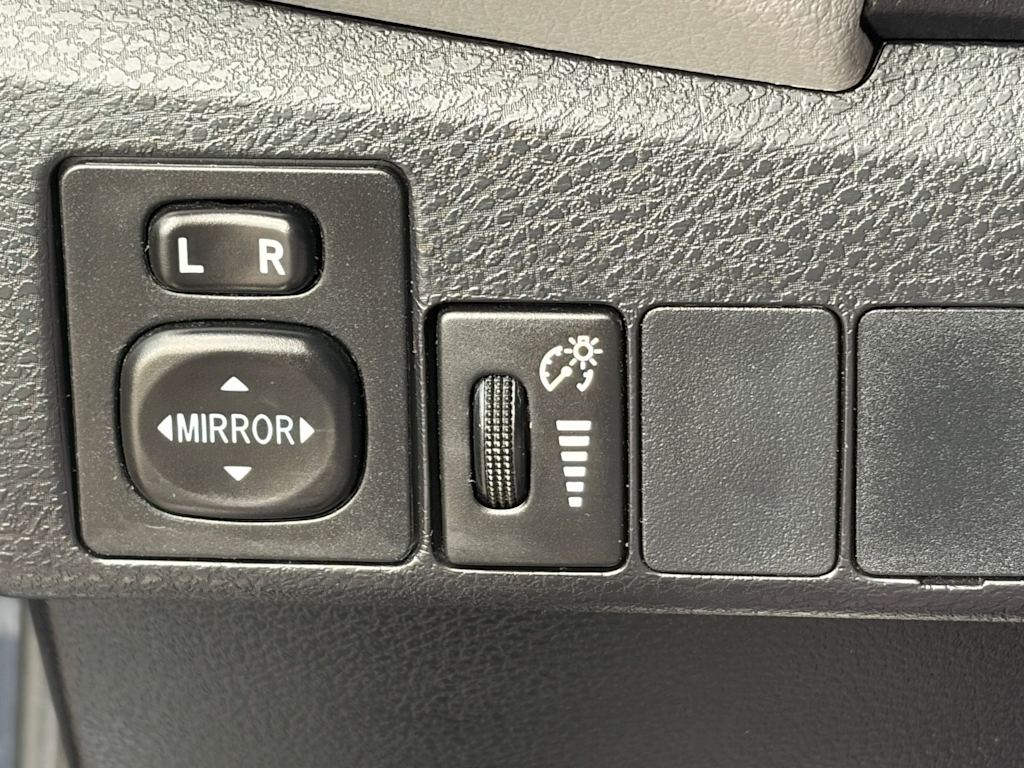 Thumbnail: 2016 Toyota Corolla - 25