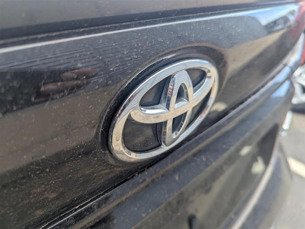 Thumbnail: 2022 Toyota Corolla - 13