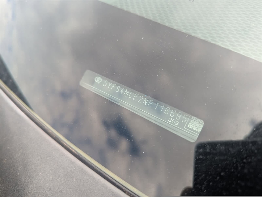 Thumbnail: 2022 Toyota Corolla - 9