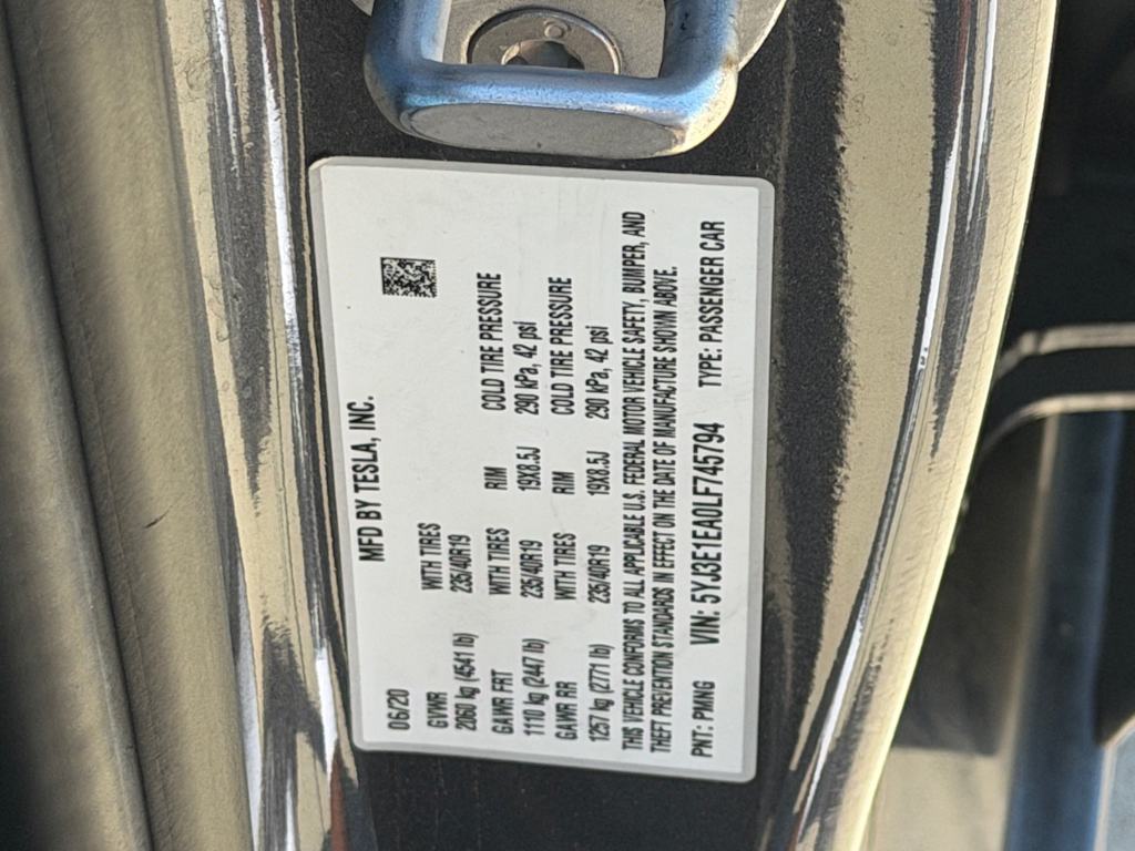 Thumbnail: 2020 Tesla Model 3 - 12