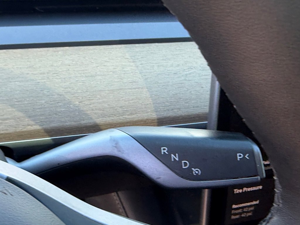 Thumbnail: 2020 Tesla Model 3 - 11