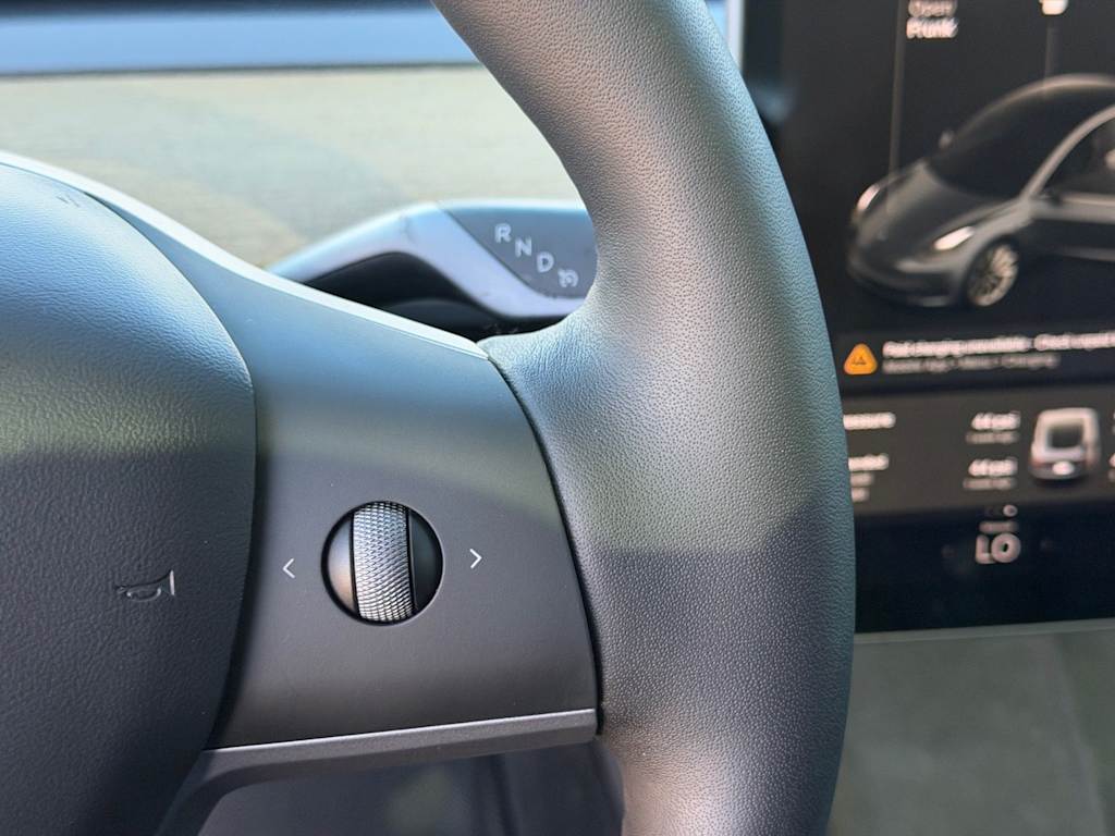 Thumbnail: 2020 Tesla Model 3 - 22