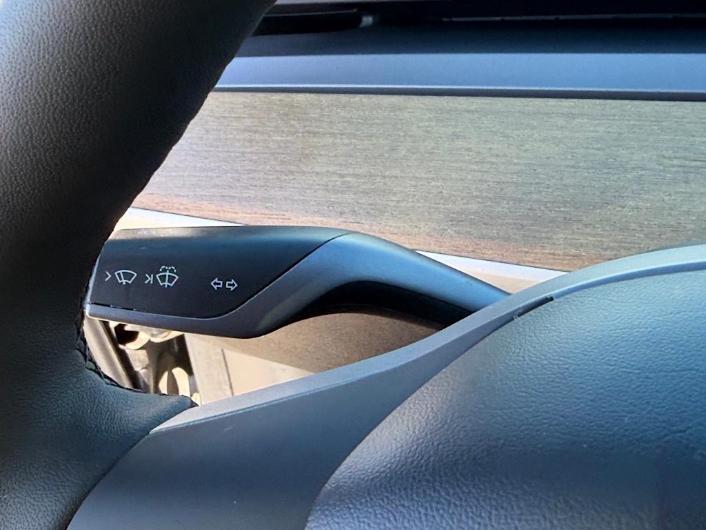 Thumbnail: 2020 Tesla Model 3 - 23