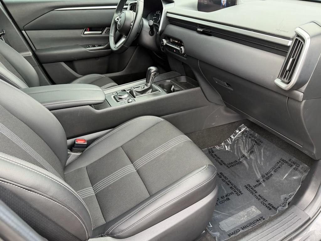 Thumbnail: 2025 Mazda CX-50 - 8