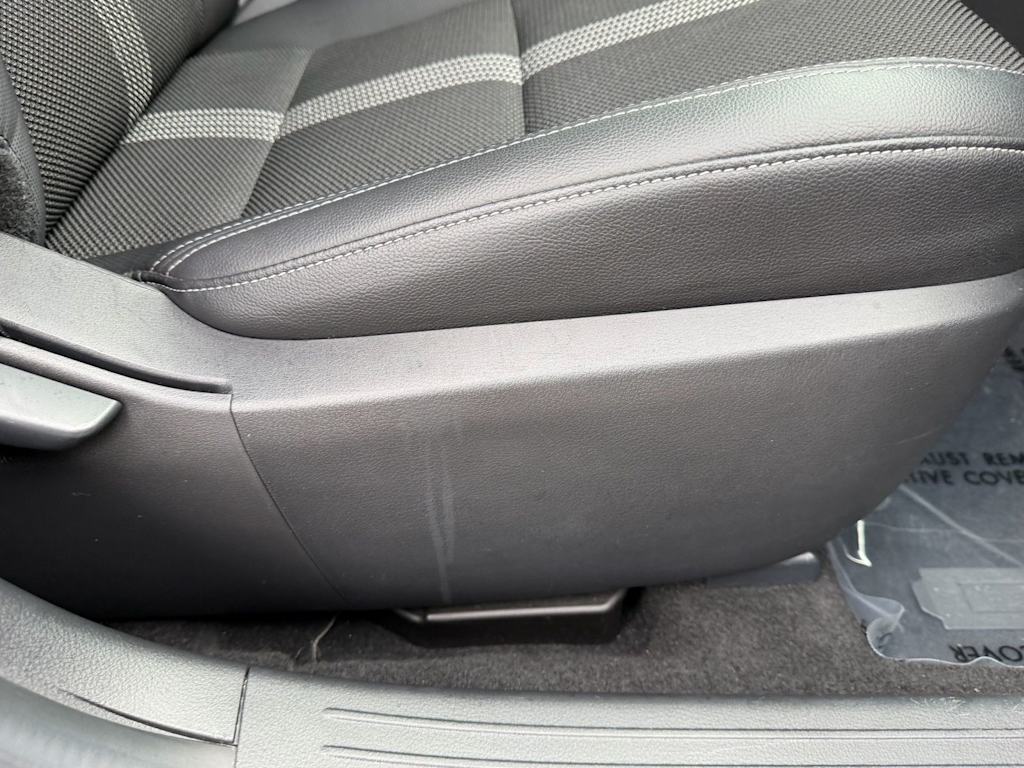 Thumbnail: 2025 Mazda CX-50 - 19