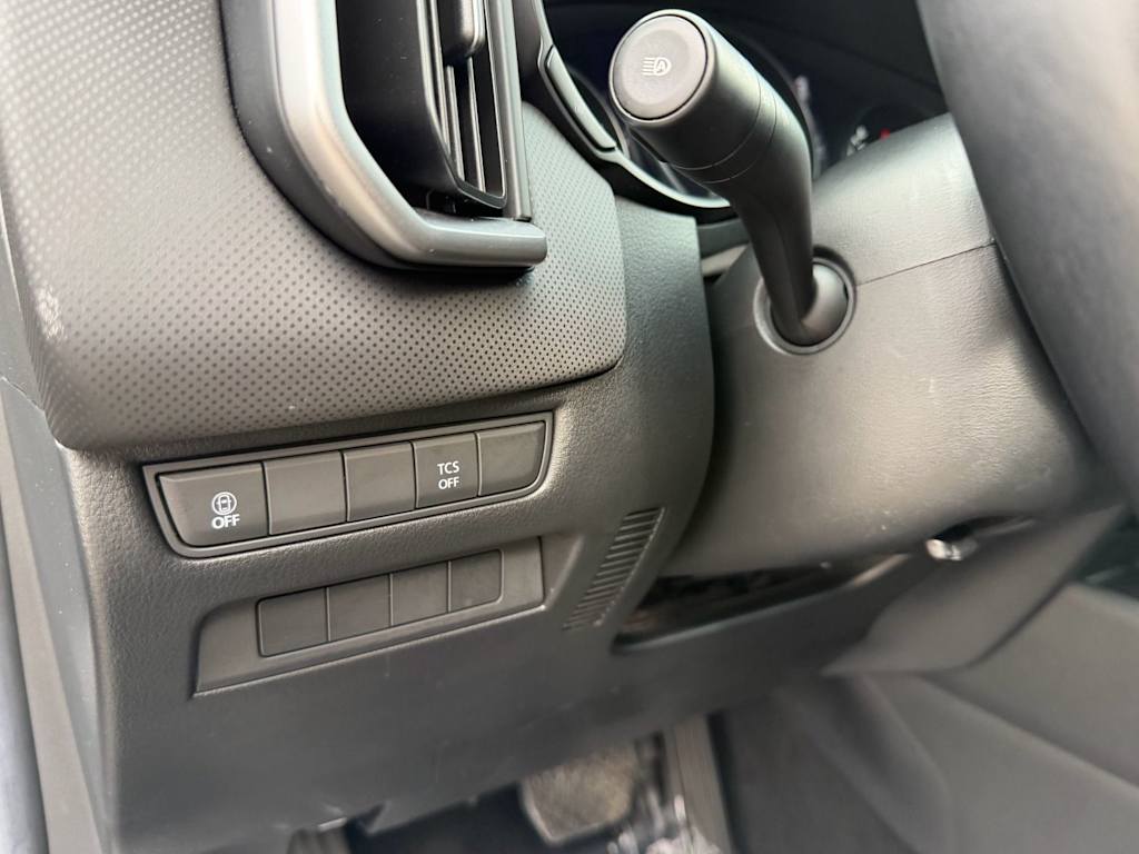 Thumbnail: 2025 Mazda CX-50 - 23