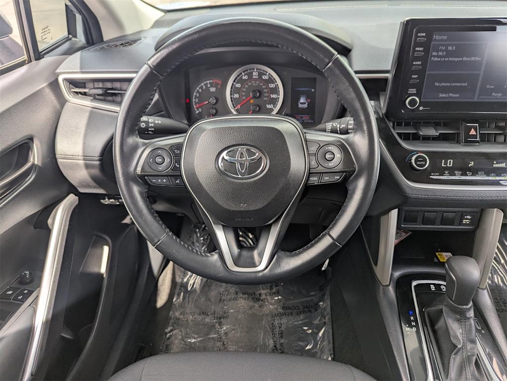 Thumbnail: 2022 Toyota Corolla Cross - 25