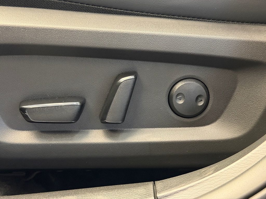 Thumbnail: 2026 Nissan Rogue - 17