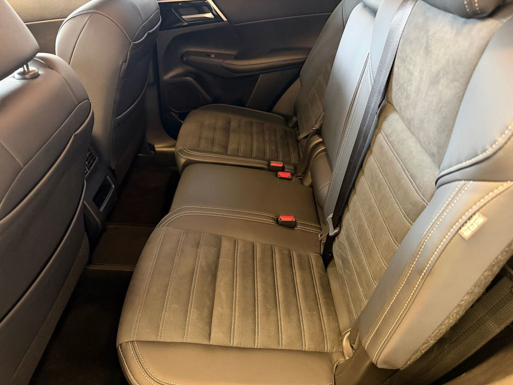 Thumbnail: 2026 Nissan Rogue - 10