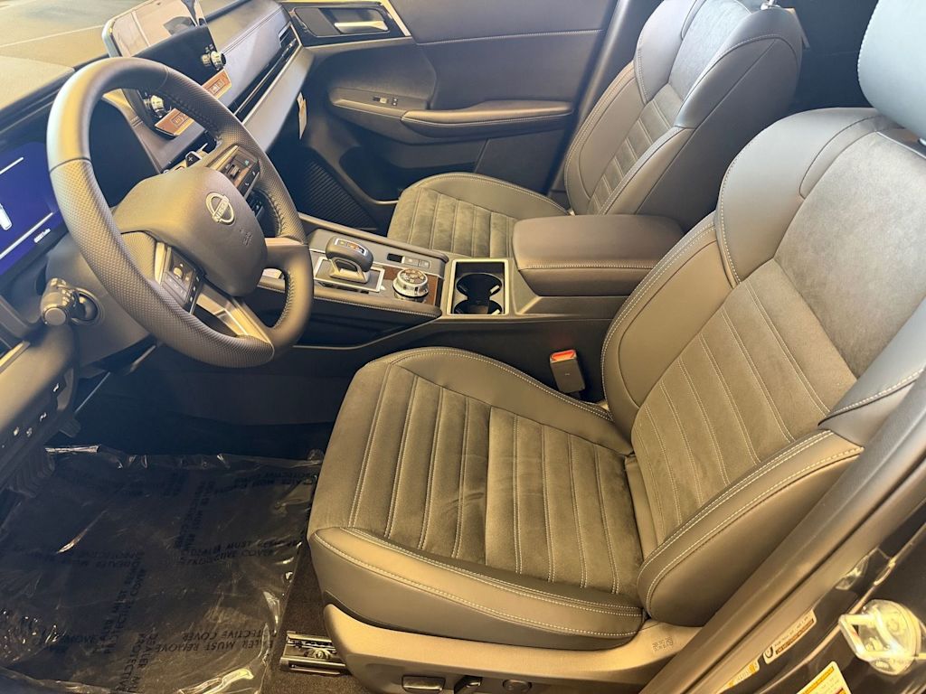 Thumbnail: 2026 Nissan Rogue - 9