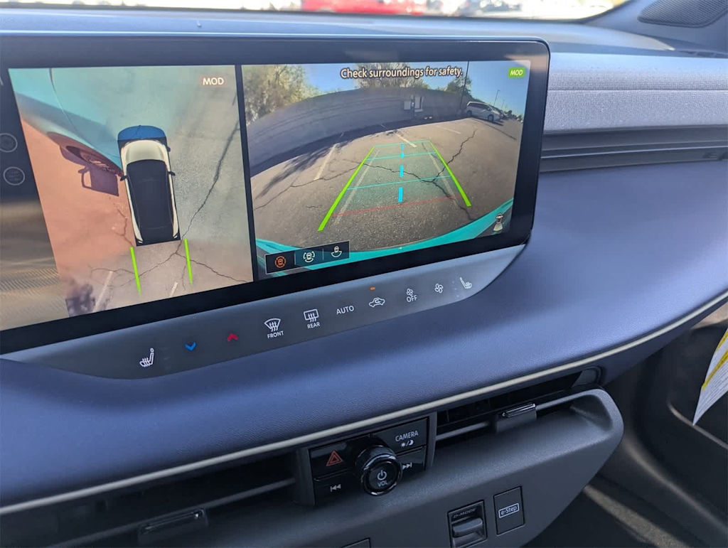 Thumbnail: 2026 Nissan Leaf - 23