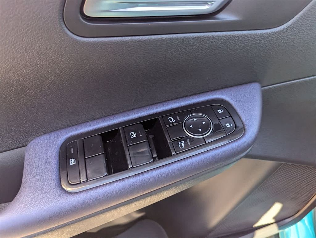 Thumbnail: 2026 Nissan Leaf - 22