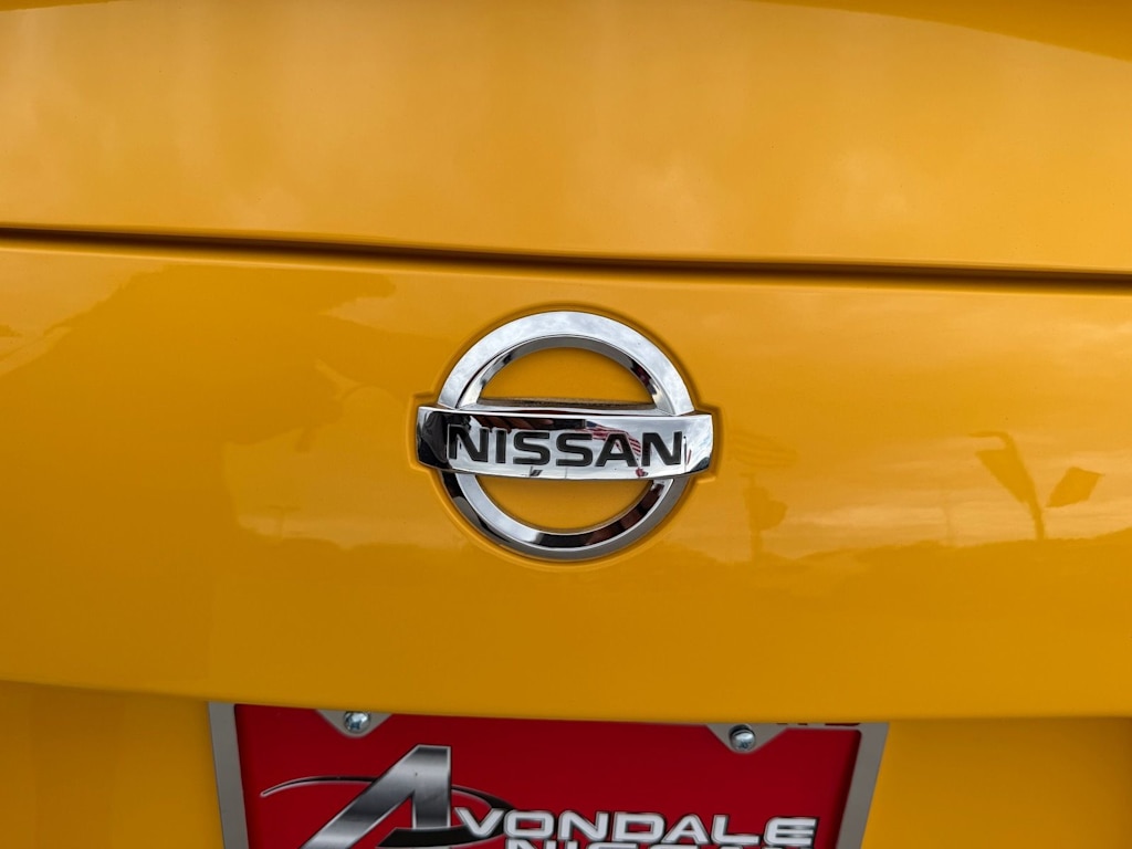 Thumbnail: 2009 Nissan Z - 7