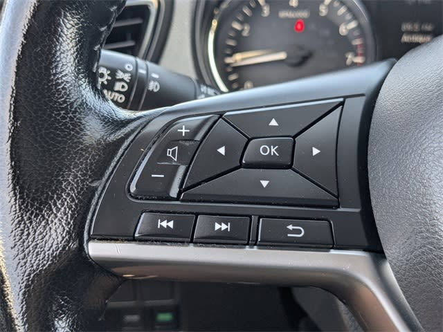 Thumbnail: 2021 Nissan Rogue Sport - 31