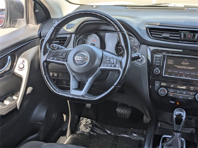Thumbnail: 2021 Nissan Rogue Sport - 11