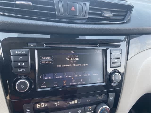 Thumbnail: 2020 Nissan Rogue Sport - 13