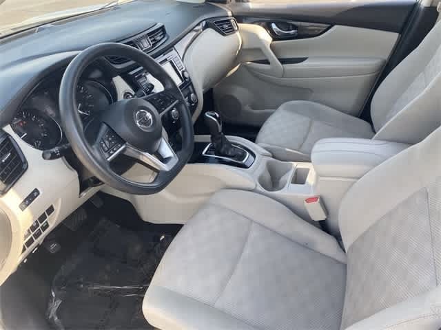 Thumbnail: 2020 Nissan Rogue Sport - 9