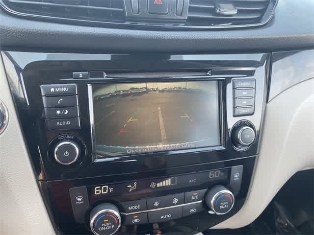 Thumbnail: 2020 Nissan Rogue Sport - 30