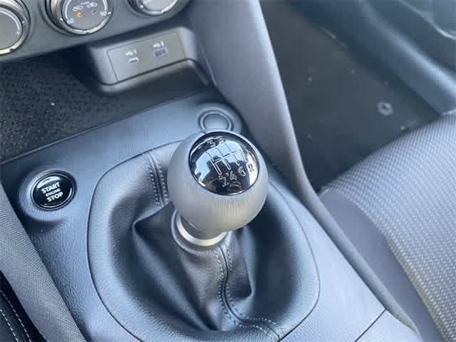 Thumbnail: 2025 Nissan Z - 27