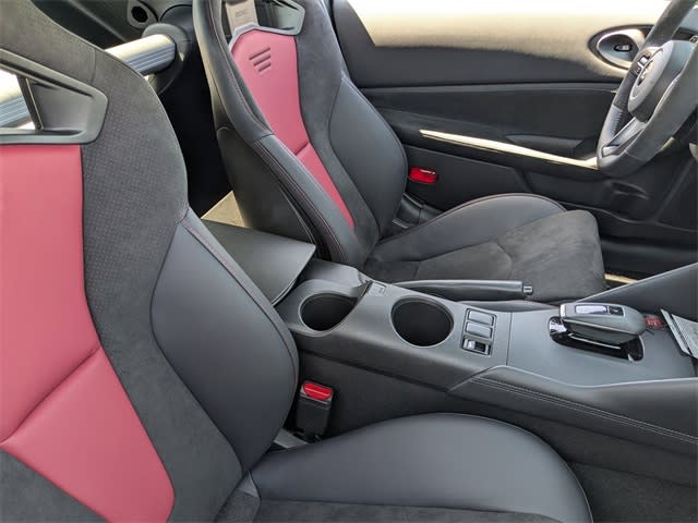 Thumbnail: 2025 Nissan Z - 9