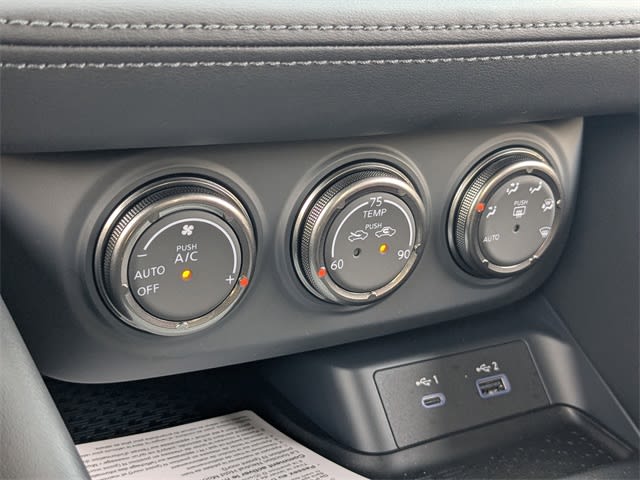 Thumbnail: 2025 Nissan Z - 23