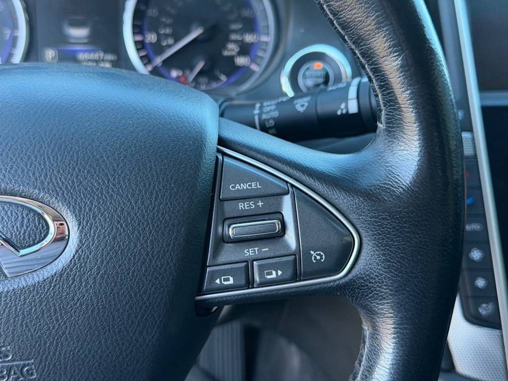 Thumbnail: 2017 INFINITI Q50 - 16