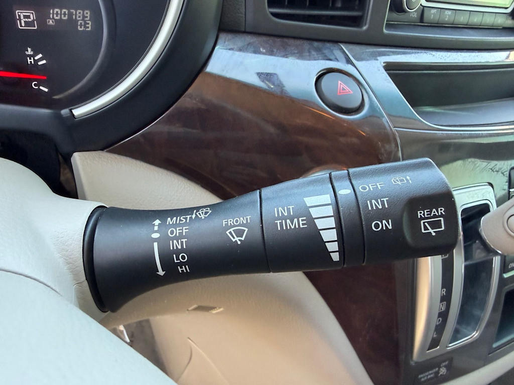 Thumbnail: 2016 Nissan Quest - 25