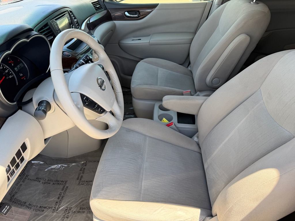 Thumbnail: 2016 Nissan Quest - 10