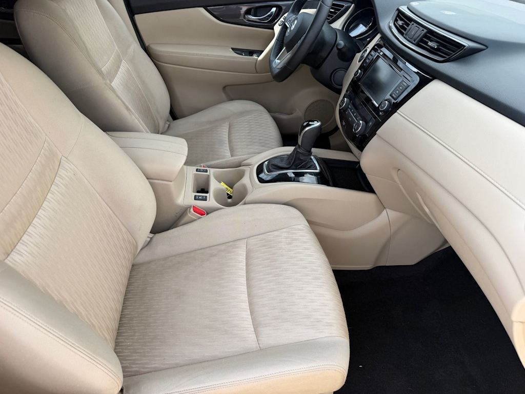 Thumbnail: 2019 Nissan Rogue - 10