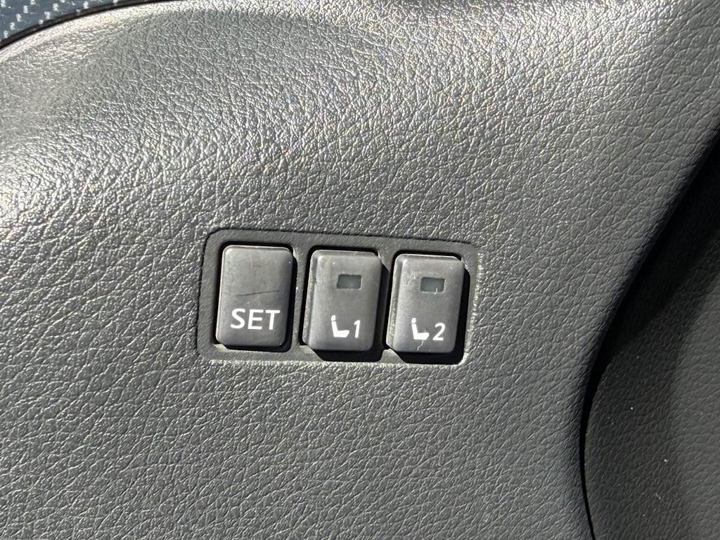 Thumbnail: 2017 Nissan Rogue - 19