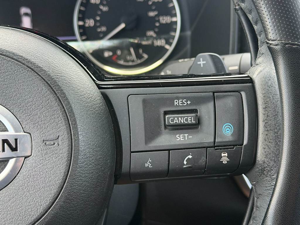 Thumbnail: 2021 Nissan Rogue - 17