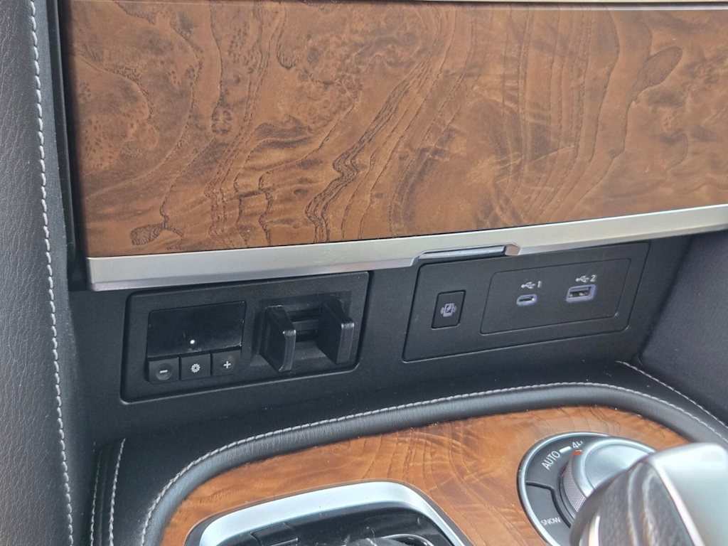 Thumbnail: 2023 Nissan Armada - 32