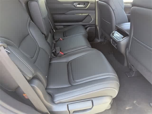 Thumbnail: 2026 Nissan Armada - 10