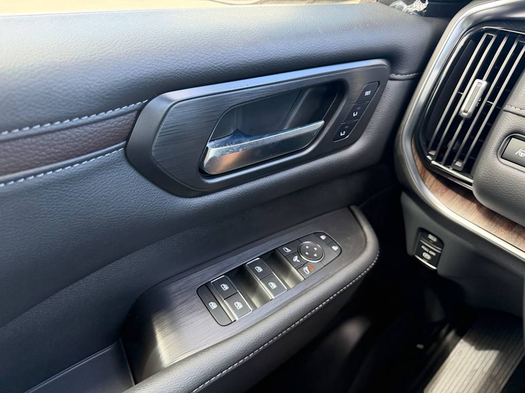 Thumbnail: 2026 Nissan Armada - 23