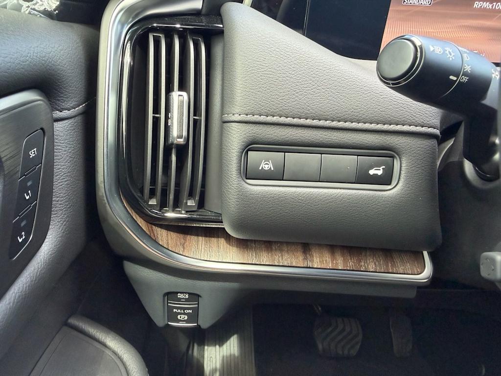 Thumbnail: 2026 Nissan Armada - 22