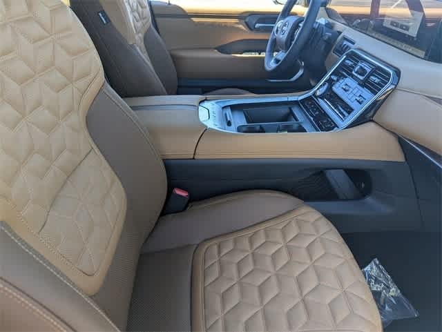 Thumbnail: 2026 Nissan Armada - 17